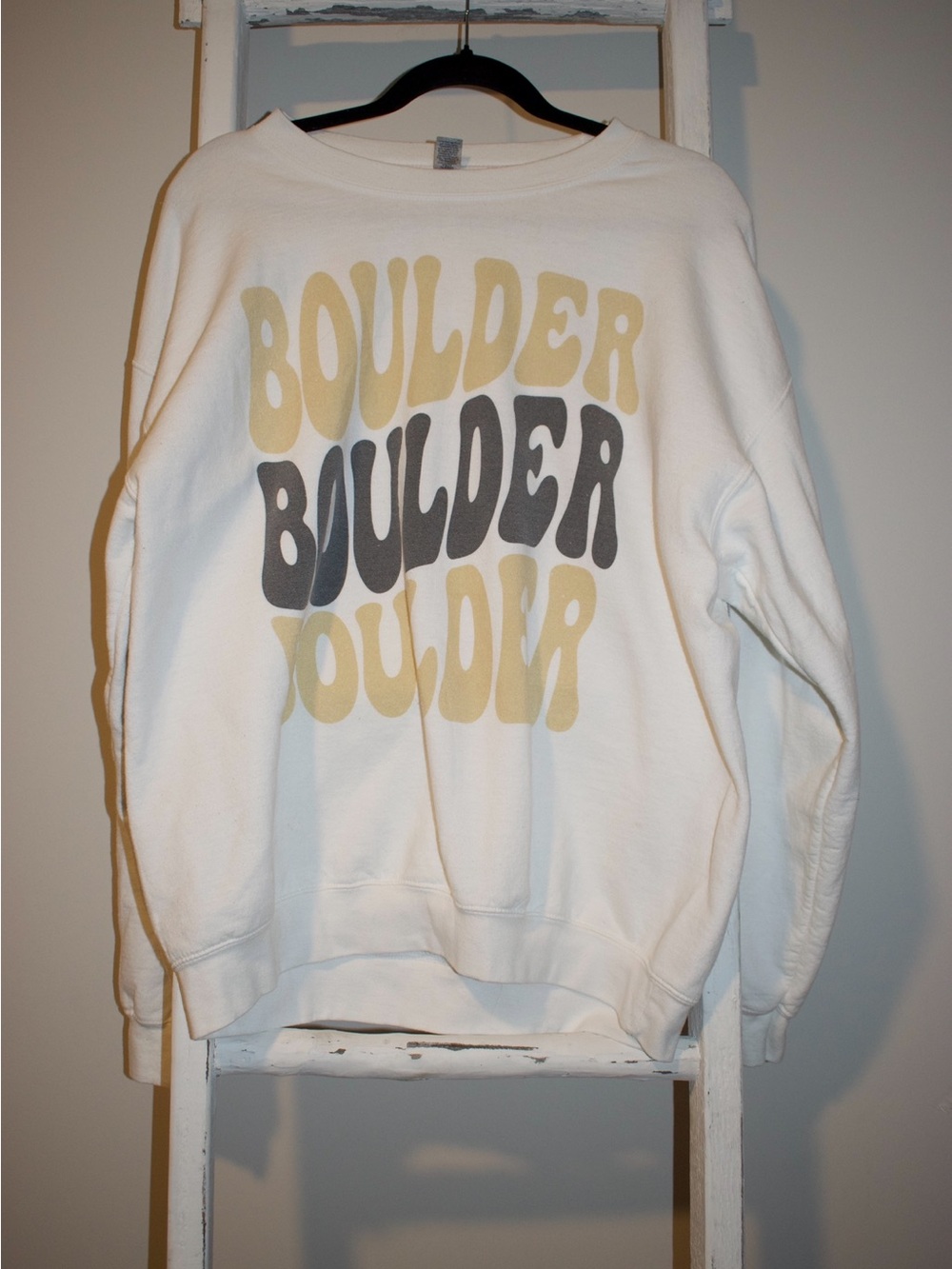 White Graphic Boulder Sweatshirt - Women